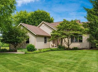7011 Licking Trail Rd, Heath, OH 43056