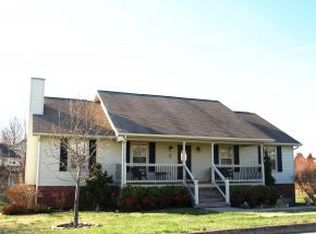 3 Oyce Rowe Ct, Jonesborough, TN 37659