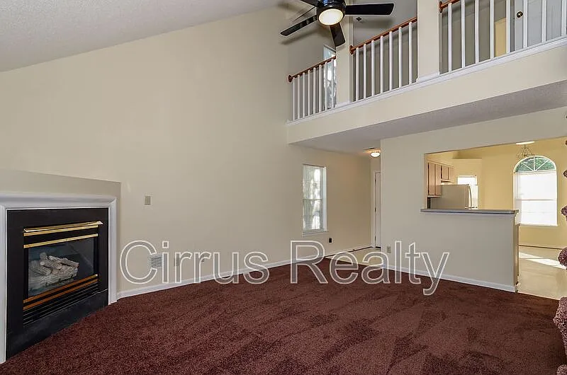 2 bed, 2.0 bath, 1715 sqft, $2,200 — Photo 3