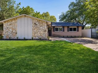 4639 Baystone Dr, Dallas, TX 75211