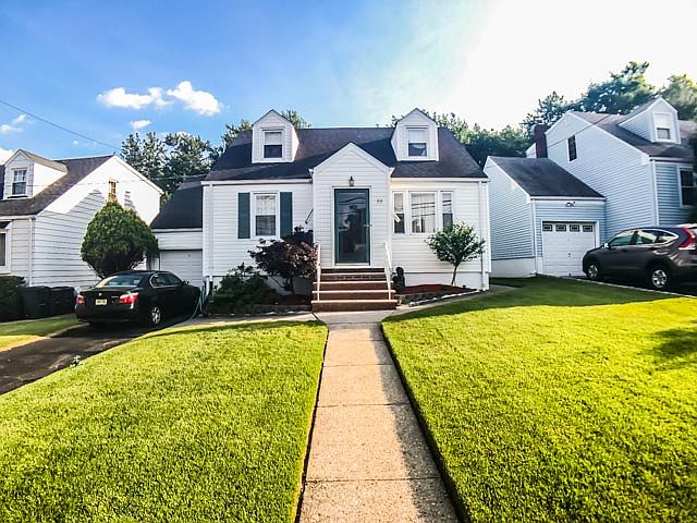 1st image of 55 Noel Dr