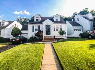 55 Noel Dr, North Arlington, NJ 07031