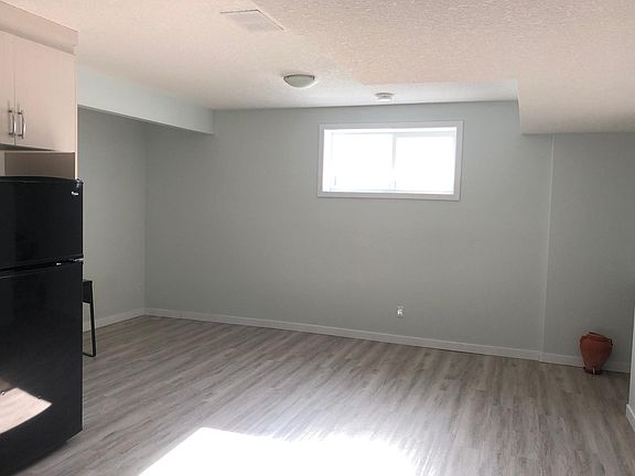 2nd image of 2446 Ashcraft Cres SW #1