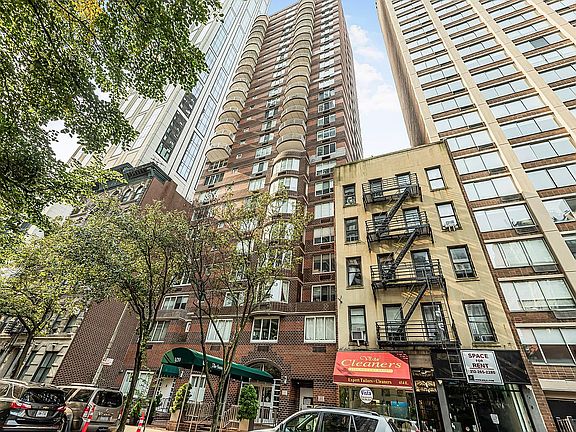 5th image of 420 E 58th St APT 11C