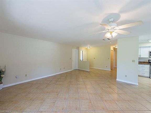 5th image of 27933 Hacienda Village Dr