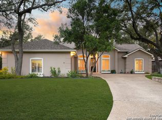 3906 Heights View Dr, San Antonio, TX 78230