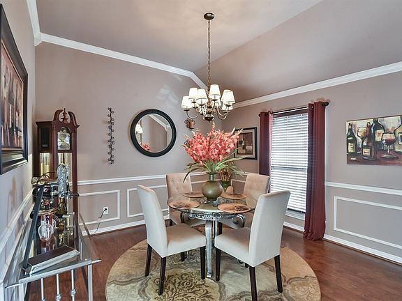 5th image of 6608 Glade Dr