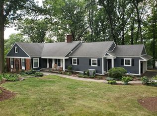 9 Dale Dr, Morristown, NJ 07960