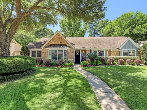 1002 Curtin St, Houston, TX 77018
