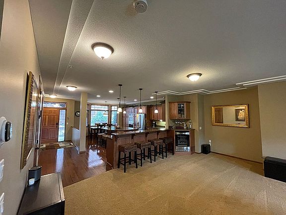 3rd image of 10825 Falling Water Ln Unit B