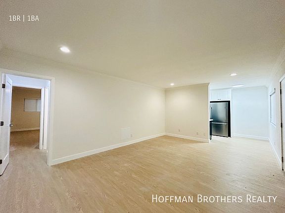 5th image of 1635 Stoner Ave #1A