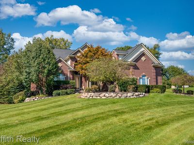 1804 Morgan Lake Ct, Brighton, MI, 48114
