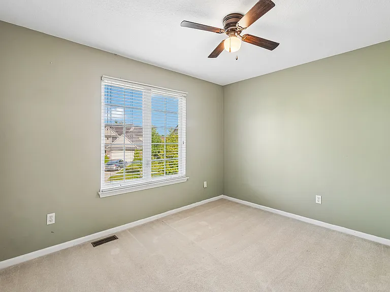 16304 Mulberry Way — Photo 30