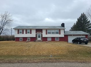 4836 Charolais Dr, Waterloo, IA 50701