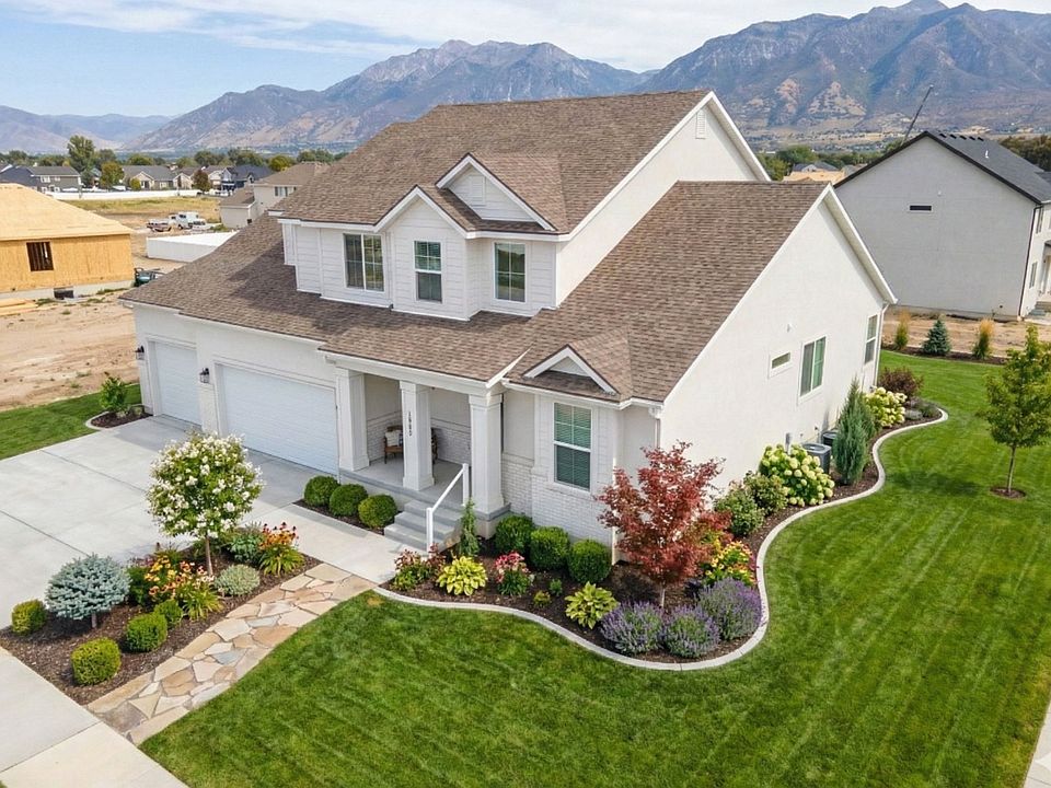 1st image of 326 E Luna Cir #7