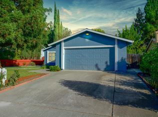 382 Yellowstone Dr, Vacaville, CA