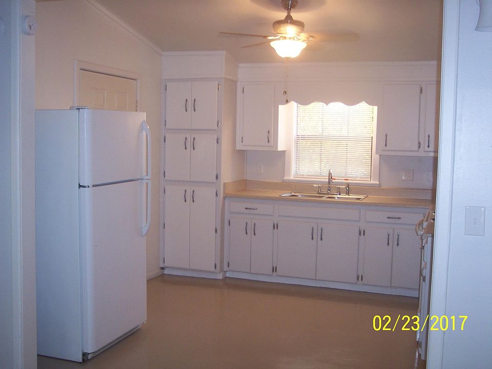 1st image of 4913 Sierra Dr
