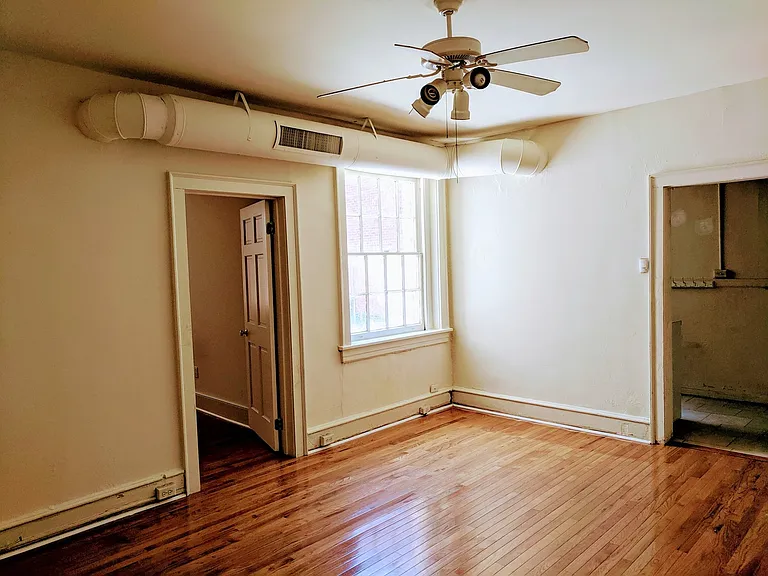 1128 W. Grace St.* — Photo 6
