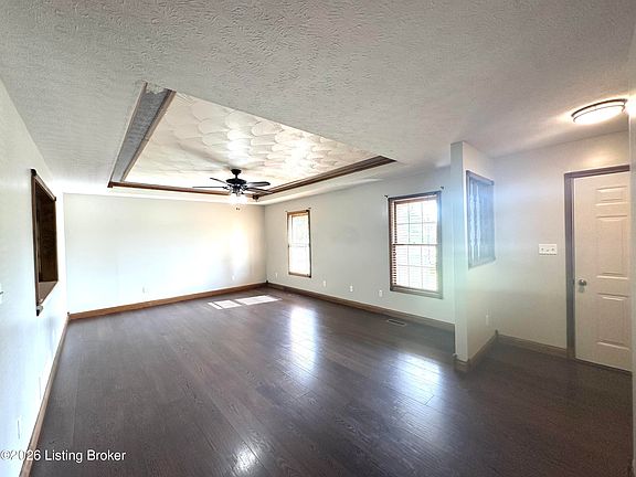 2nd image of 1028 Farmaway Dr
