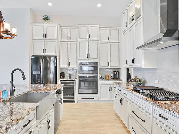 5th image of 2584 Tartus Dr