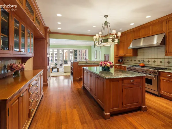 123 East 73rd Street image 11 of 22