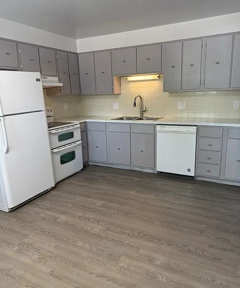 1790 Ingalls Street Apartments — Photo 1