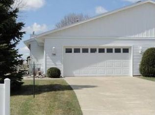 786 26th St NE, Rochester, MN 55906