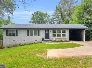 372 Scenic Dr, Toccoa, GA 30577