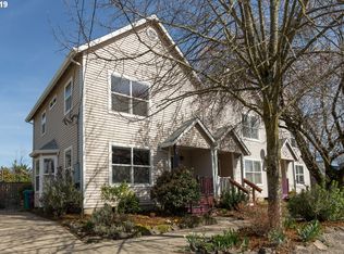 1015 N Jarrett St, Portland, OR