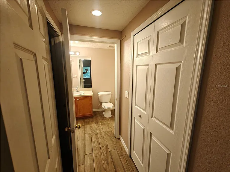 6022 Portsdale Pl #102 — Photo 13
