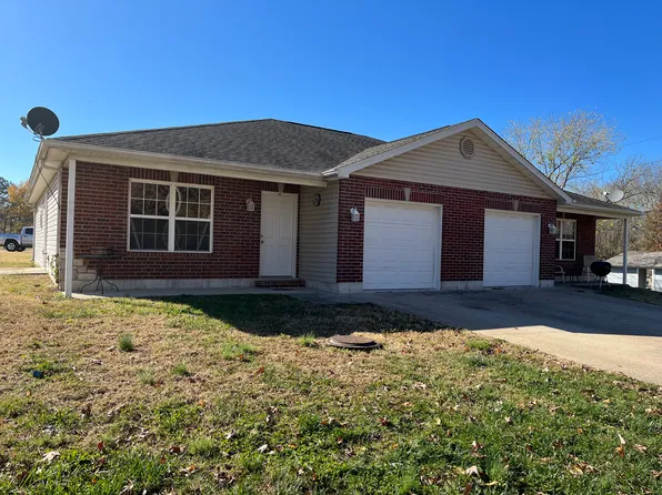 303 B St #A, Saint James, MO 65559