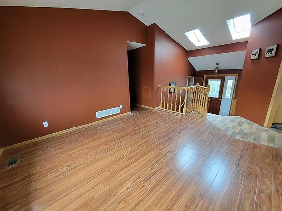 5th image of 2597 Brittany Ln