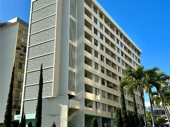 1122 Kinau St APT 602, Honolulu, HI 96814
