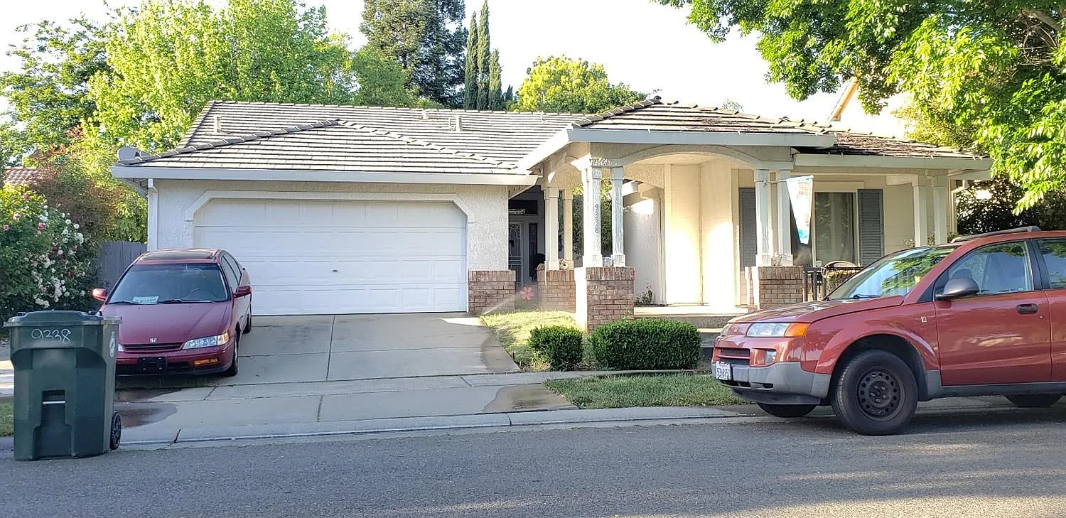 9338 Fassett Way photo 1
