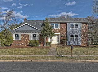 215 Hadleigh Dr, Cherry Hill, NJ 08003