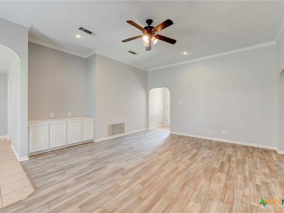 5th image of 2603 Lavender Ln