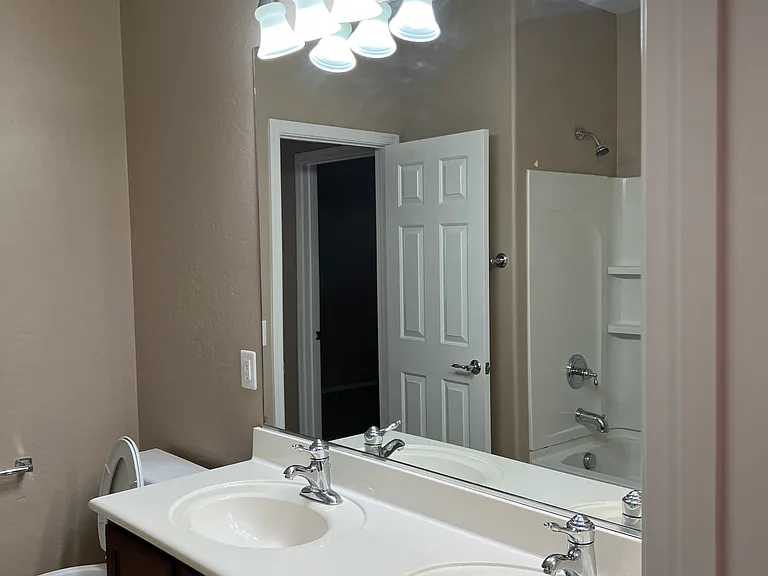 2381 N Monticello Dr — Photo 11
