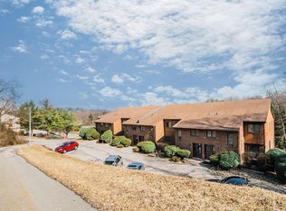 Noble Vista Apartments & Townhomes, Greensburg, PA 15601