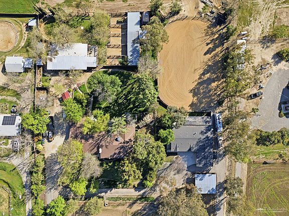 5th image of 12147 Cliff Ave
