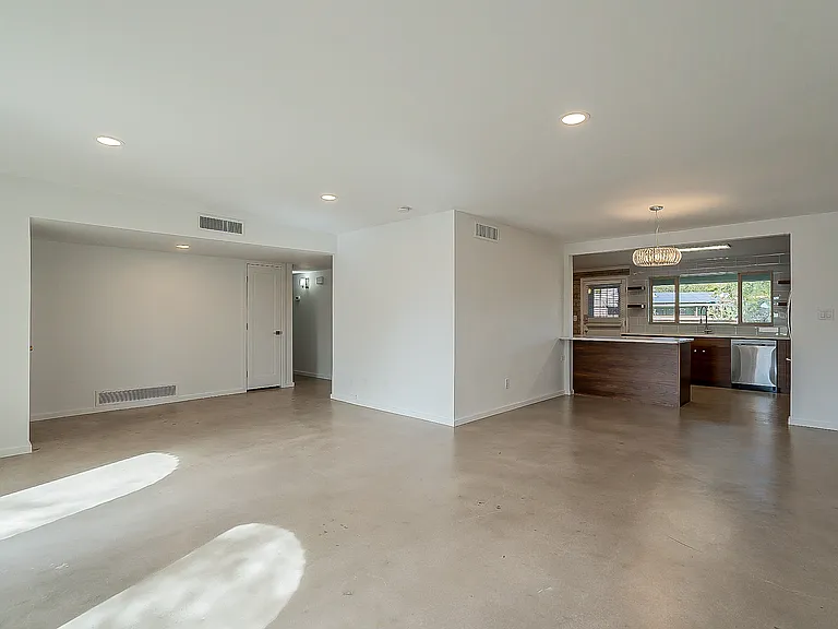 8707 E Wallen Ridge Dr — Photo 12