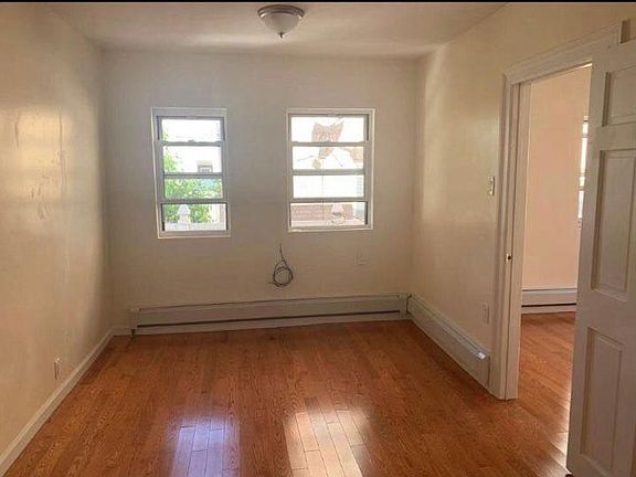 5th image of 201 Avenue Z Floor 1