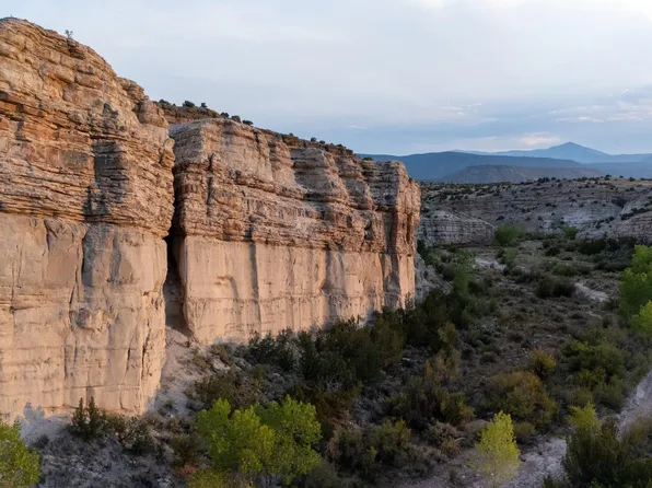 252 County Road 156, Abiquiu, NM 87510