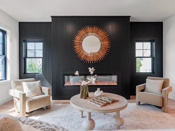 83 Faxon St, Newton, MA 02458