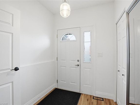 4th image of 61 Albright Rd #61