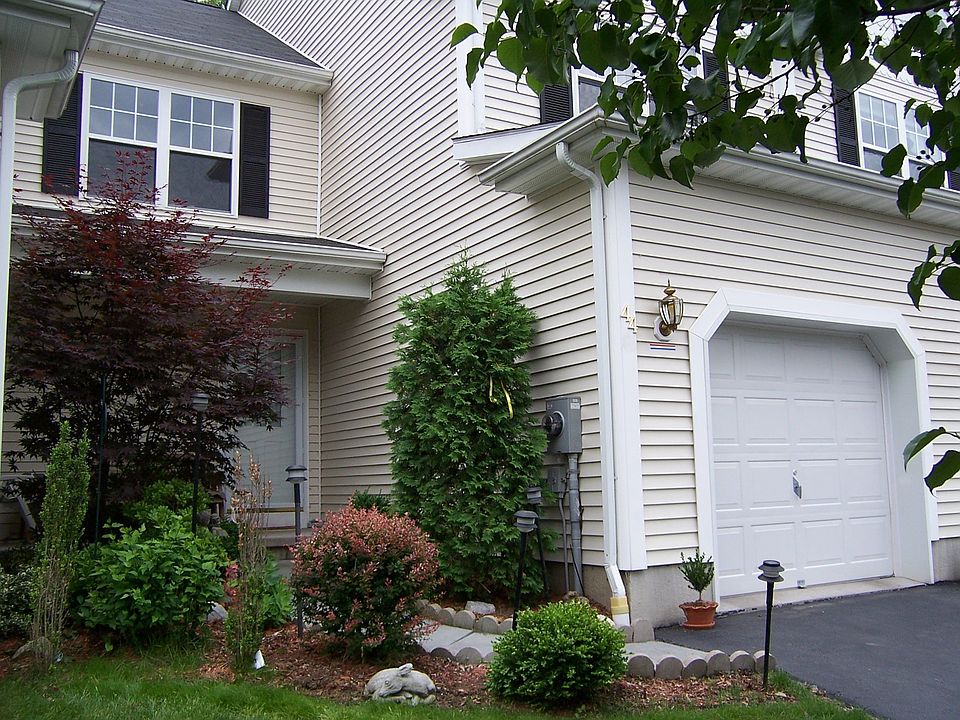 44 Osborne Gln Poughquag, NY, 12570 Apartments for Rent Zillow