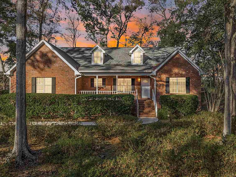 2nd image of 571 Sheline Dr