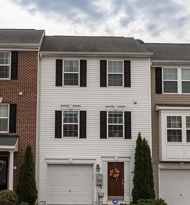 1st image of 203 Monticello Sq