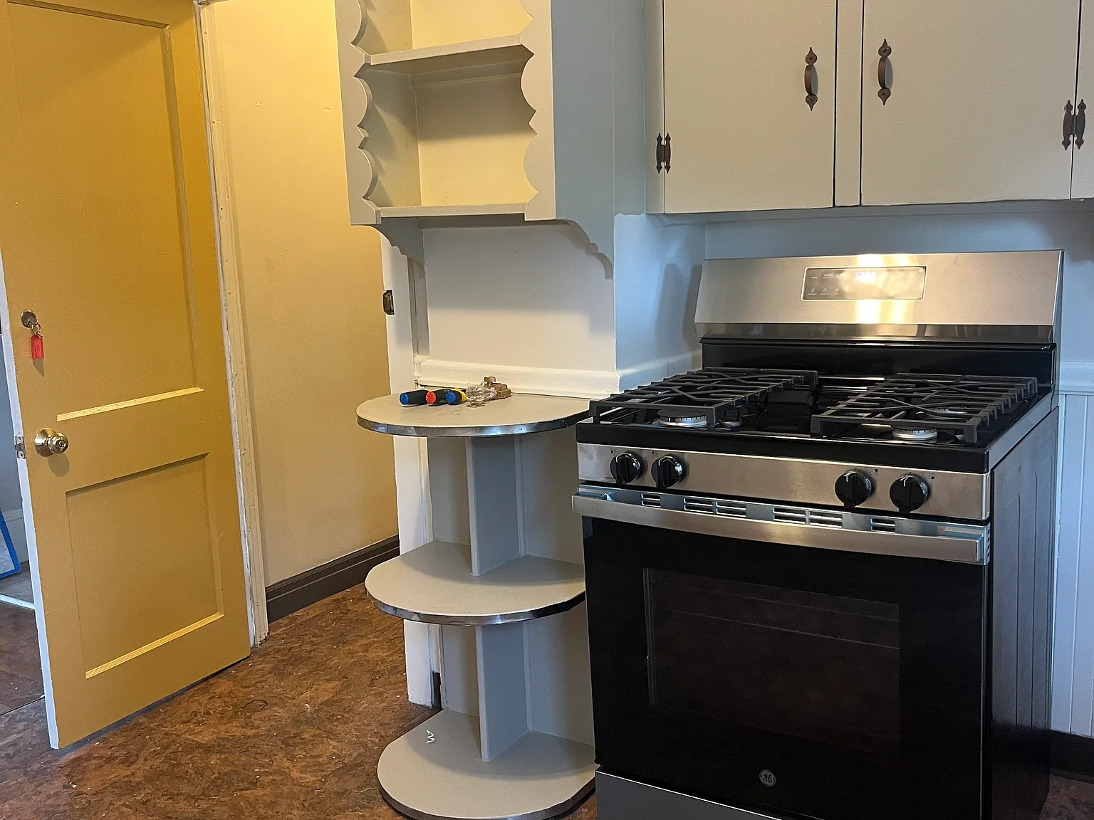 1 bed, 1000 sqft, $1,800 — Photo 2