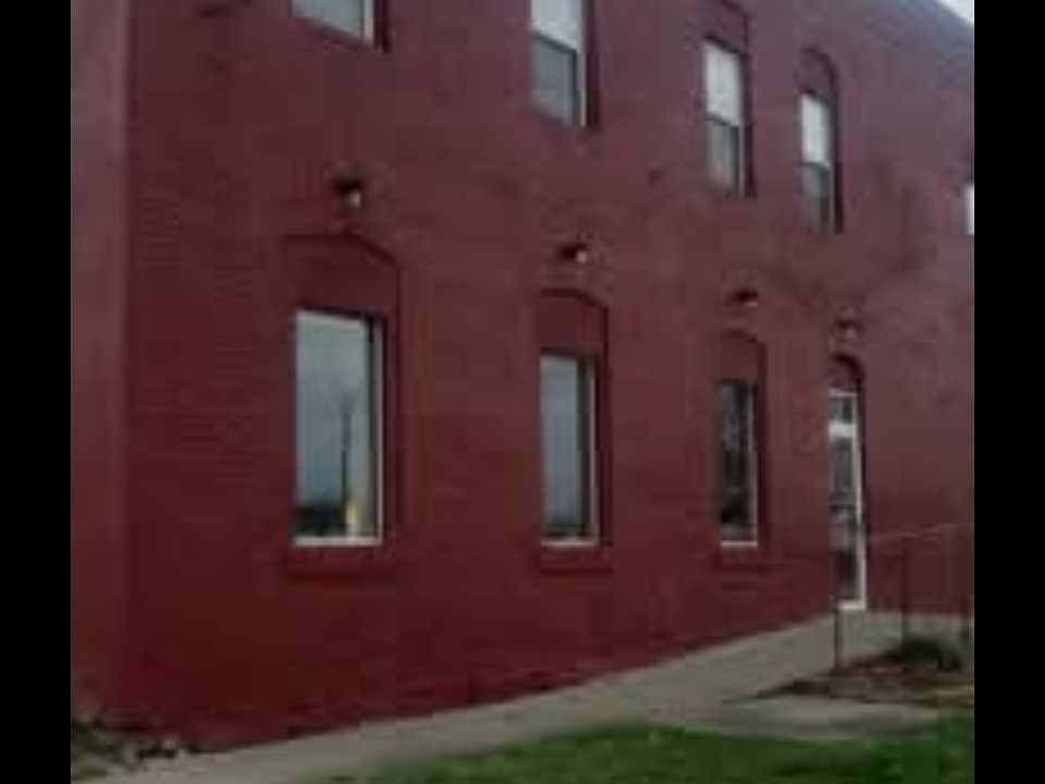 1st image of 102 E 2nd St Unit C