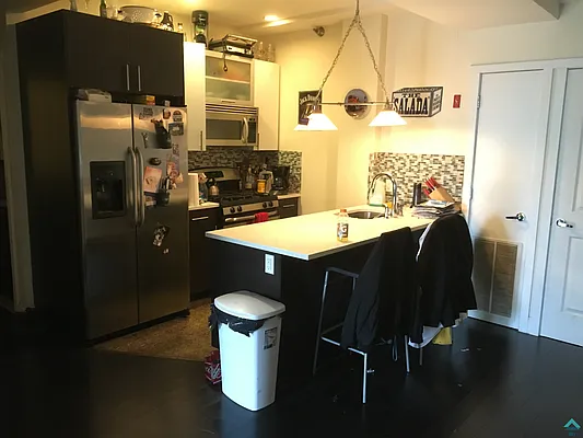 Rented by EXR | media 15